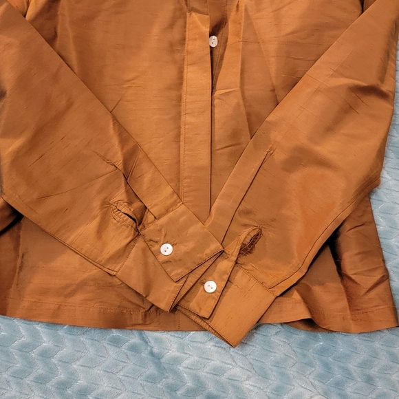 Ladies Blouse - Picture 2 of 9